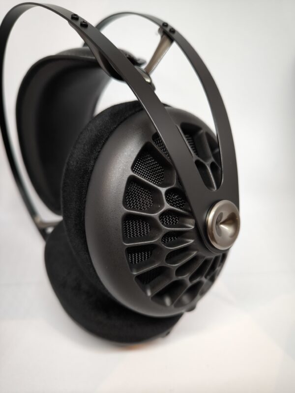 Meze Audio 105 AER